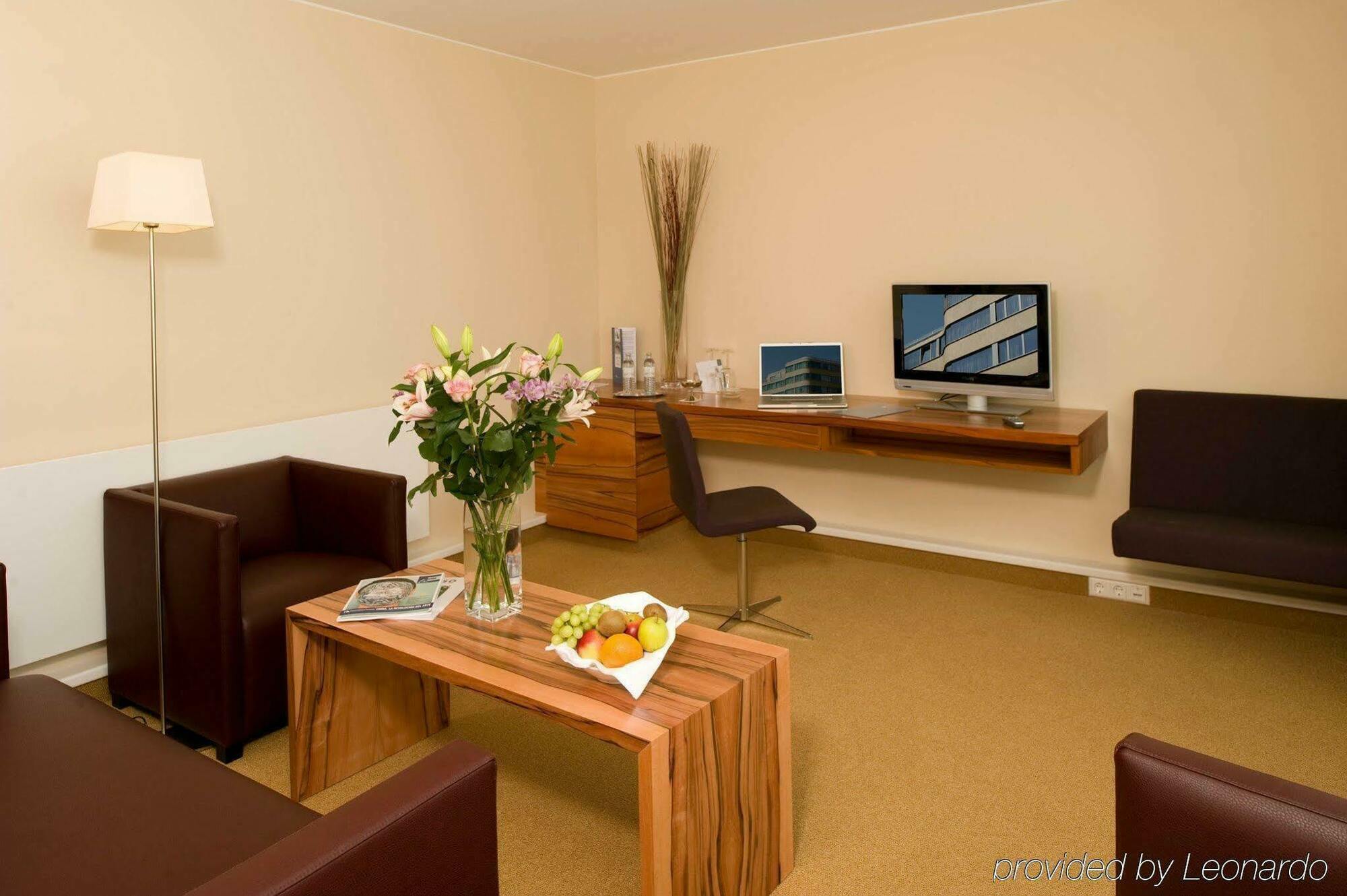 Eurostars Embassy Hotel Vienna Room photo